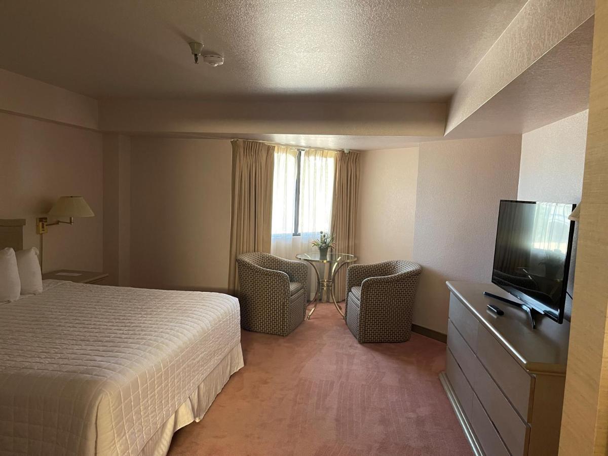 Ramada By Wyndham Viscount Suites Tucson East Eksteriør billede