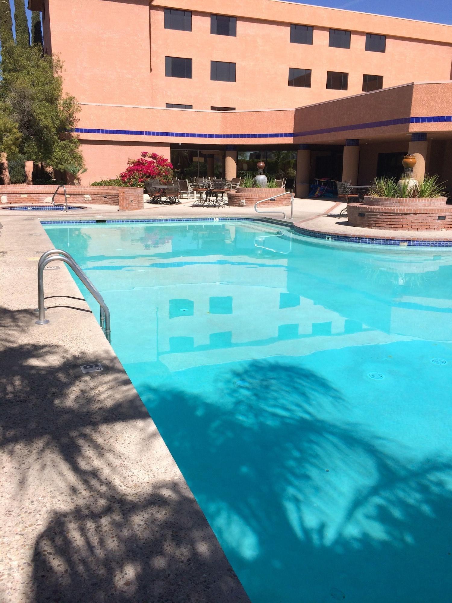 Ramada By Wyndham Viscount Suites Tucson East Eksteriør billede