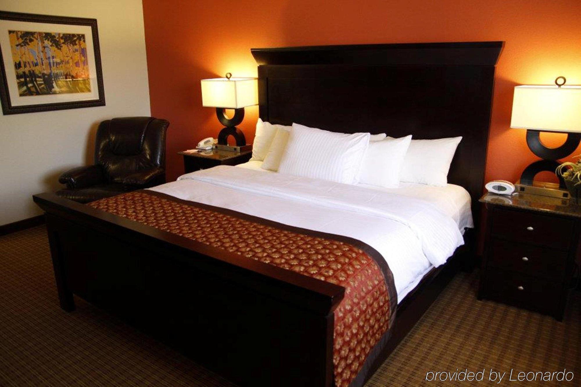 Ramada By Wyndham Viscount Suites Tucson East Eksteriør billede