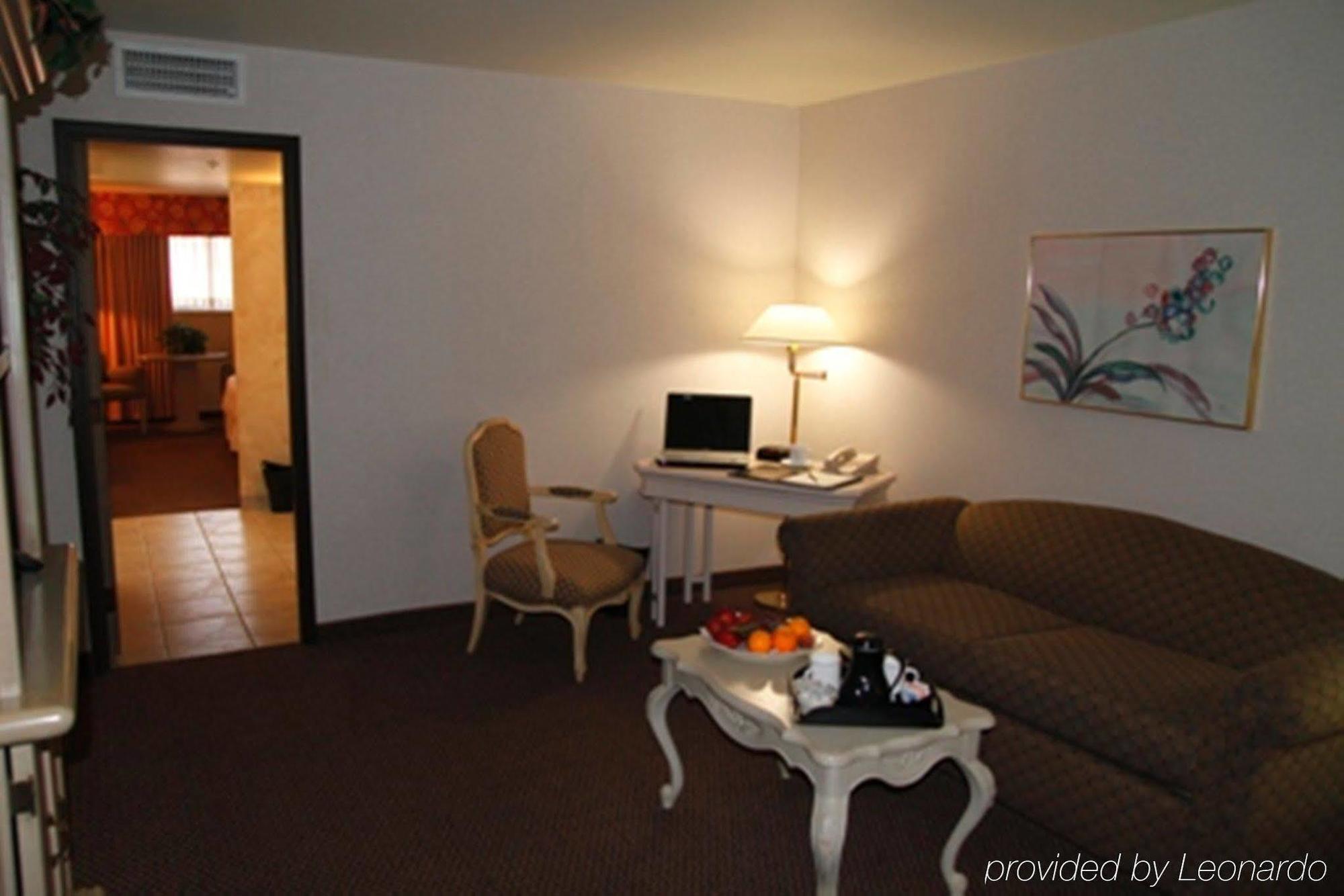 Ramada By Wyndham Viscount Suites Tucson East Eksteriør billede